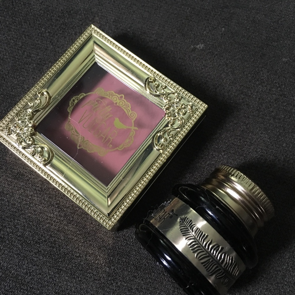 Pretty vulgar blush and eyeliner